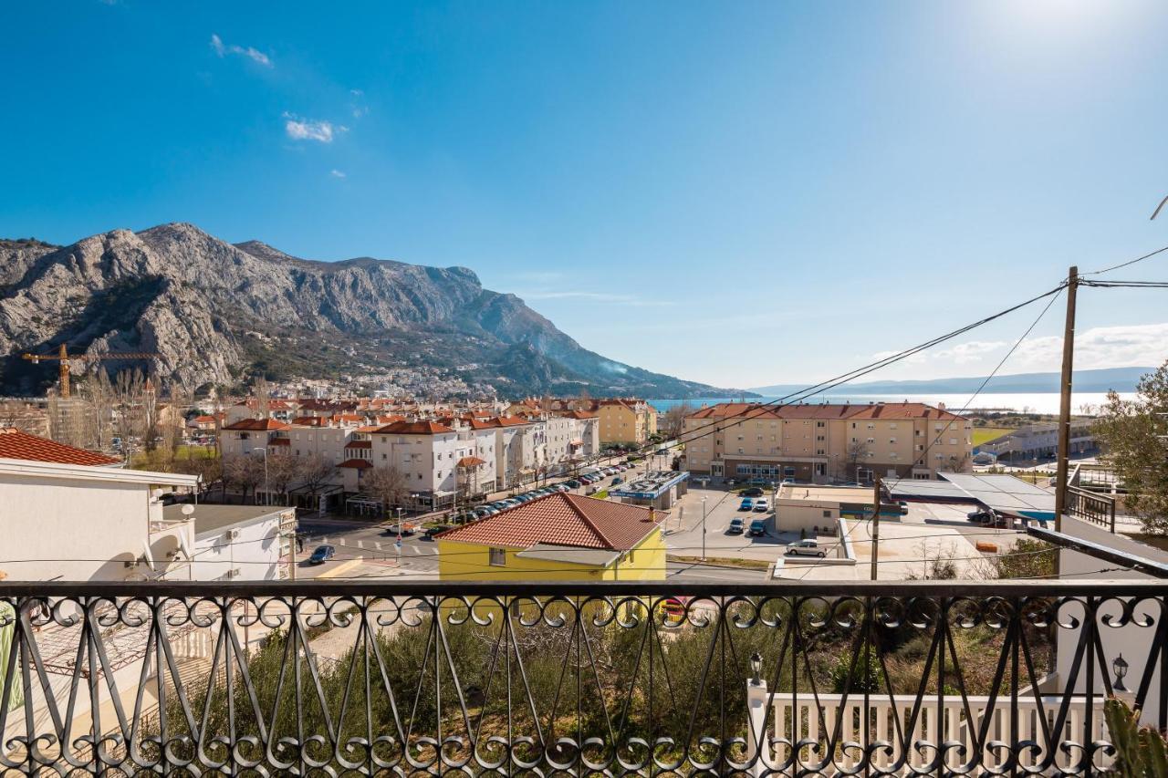 Adriatic Apartment *